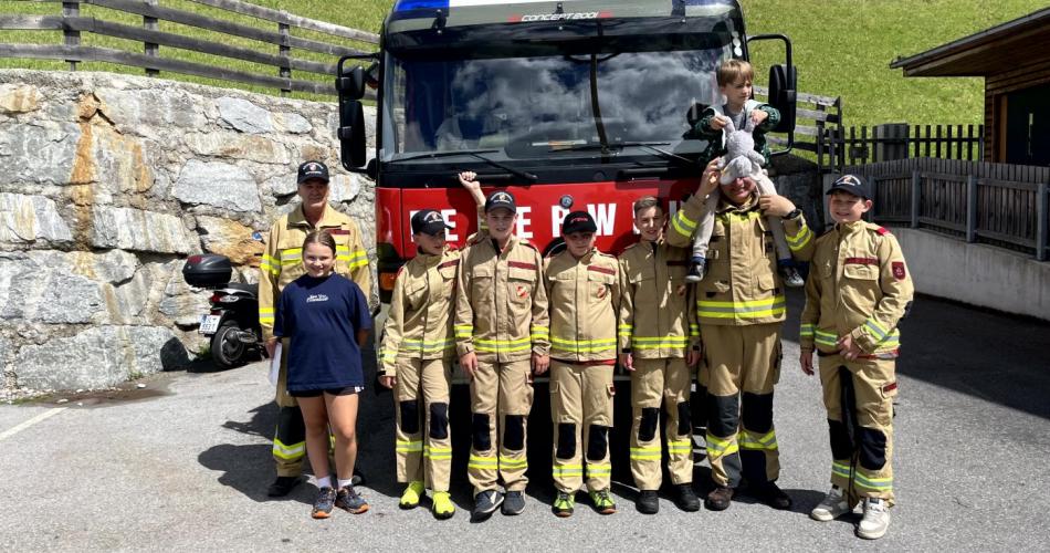 Miteinand Turnen mit der Feuerwehr