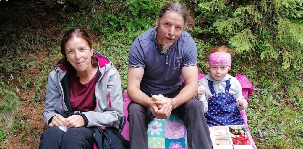 Jause Jausenzeit im Wald