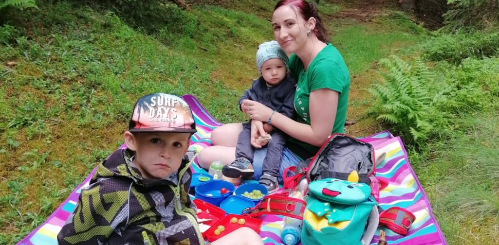 Jause Jausenzeit im Wald